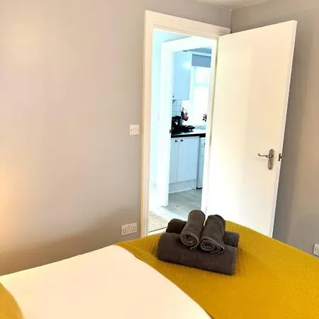 Appartement Garden 1-bed Flat 30min To Downtown & Free Parking Londres