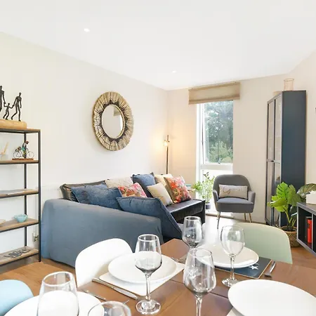 Apartment Chic Zone 2 *