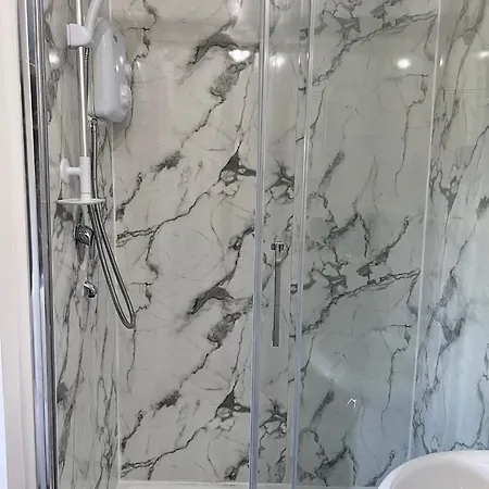 Privatunterkunft Beautiful Double En-suite Hornchurch