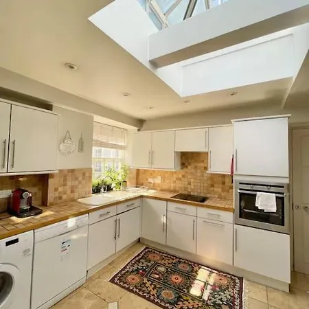 Luxury 3-bdr Flat Near Selfridges Mayfair * London