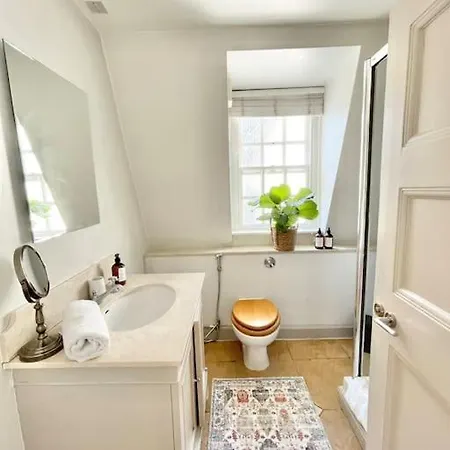 Luxury 3-bdr Flat Near Selfridges Mayfair