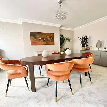 Luxury 3-bdr Flat Near Selfridges Mayfair Apartment