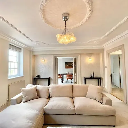 Apartment Luxury 3-bdr Flat Near Selfridges Mayfair London