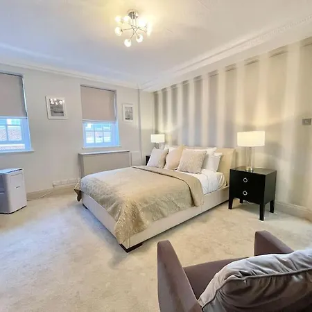 Apartment Luxury 3-bdr Flat Near Selfridges Mayfair