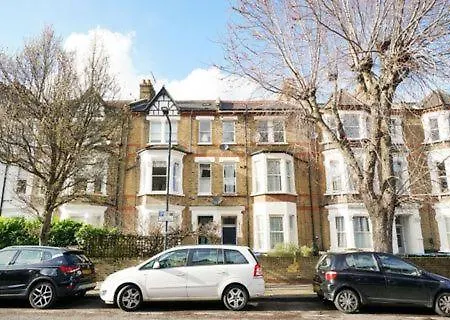S3 Full In Kilburn With Kitchen Zone 2 Apartment *