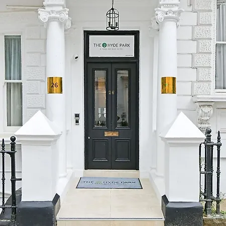 The Chapter - The J Hyde Park Hotel 3*