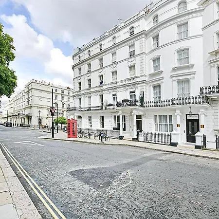 The Chapter - The J Hyde Park Hotel
