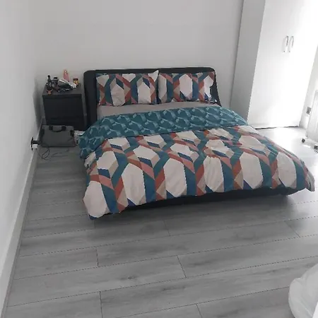 Homestay Rivers House *
