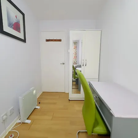 Homestay Sweet In Heart Of Barking