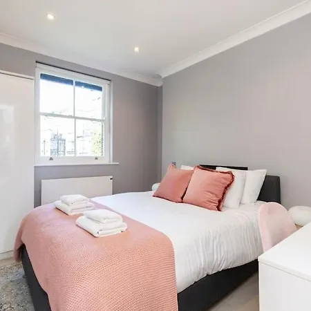 Luxury Soho R3 *