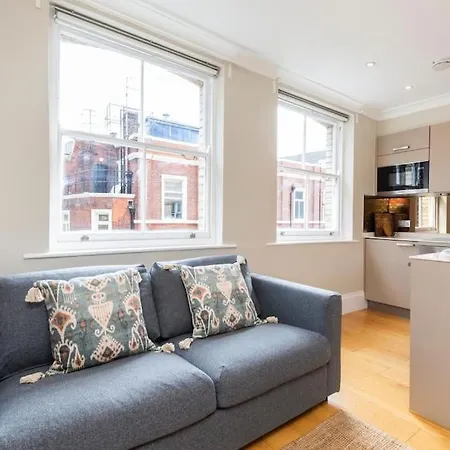Luxury Soho R3 London