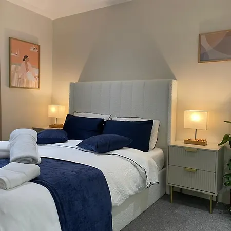 Luxury In Olympic Village Apartment