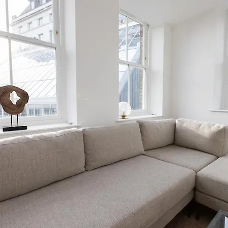 Two Luxury 2 Bedroom Duplex Holborn * London