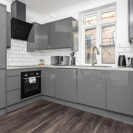 Two Modern 2 Bed In Camden *