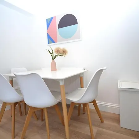 Holiday home Freshly Refurbished, Peaceful Victorian House