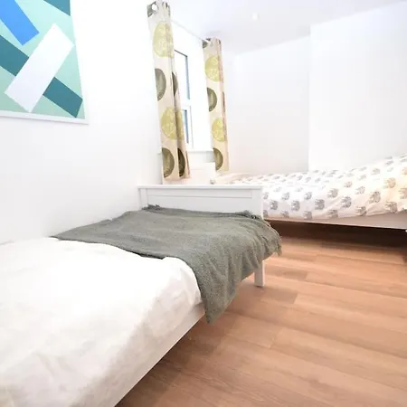 Freshly Refurbished, Peaceful Victorian House