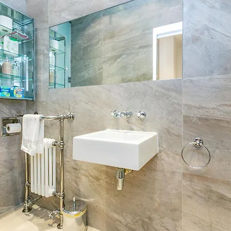 Luxury Central London-gem In Kensington And Chelsea