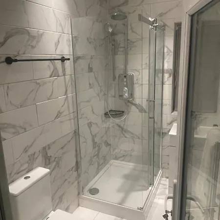 Apartment Newly Refurbished Cosy 2 Bed In Wembley