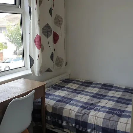 Lovely Modern Single * Waltham Forest