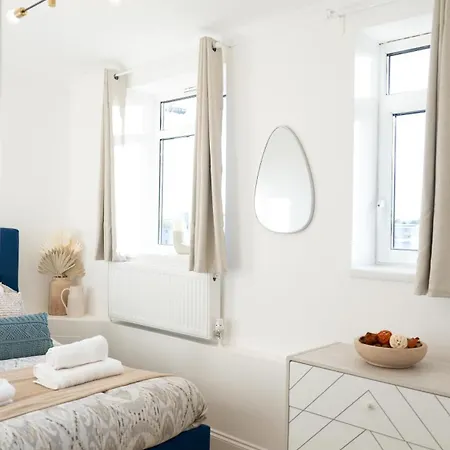 Holiday home Boutique And Stylish 4 Bed In *