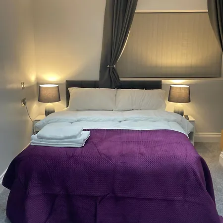 Cozy Flat - Romford, London *