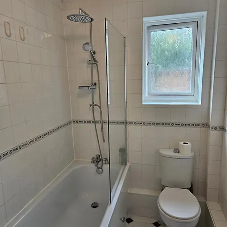 Apartment Wembley, Cosy 2 Bed Apa, Next To The Park Harrow on the Hill