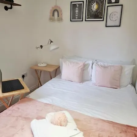 4bed 3bath 8min To Bridge *