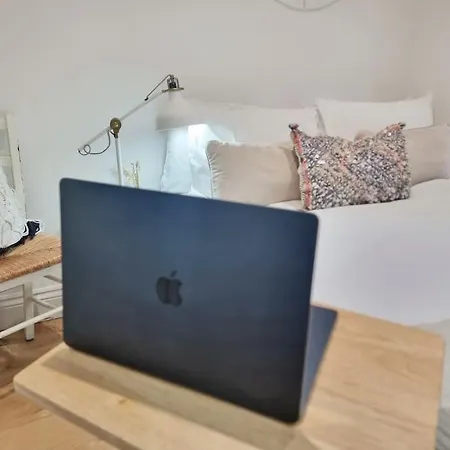 4bed 3bath 8min To Bridge