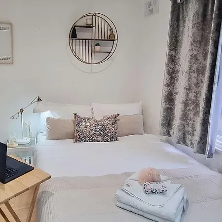 4bed 3bath 8min To Bridge *