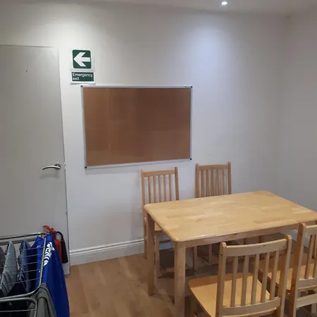 Apartment Spurs F1 Special Vip *