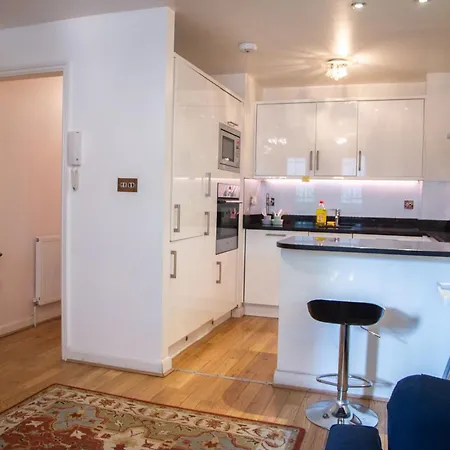 Apartment Detached House With Free Parking In Little Venice Near Paddington Hyde Park *