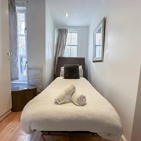 Detached House With Free Parking In Little Venice Near Paddington Hyde Park * London
