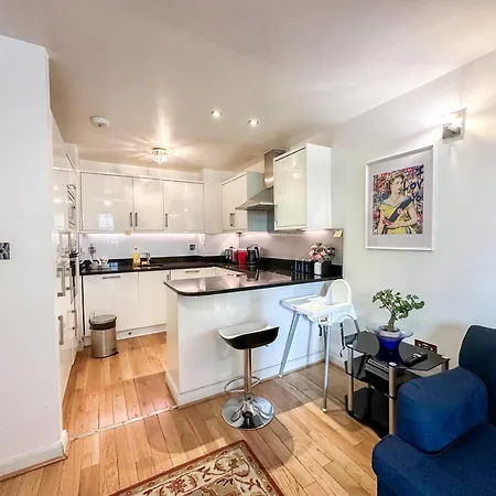 Detached House With Free Parking In Little Venice Near Paddington Hyde Park *
