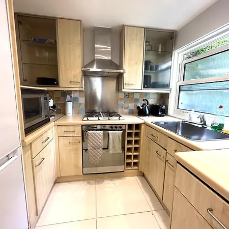Detached House With Free Parking In Little Venice Near Paddington Hyde Park *