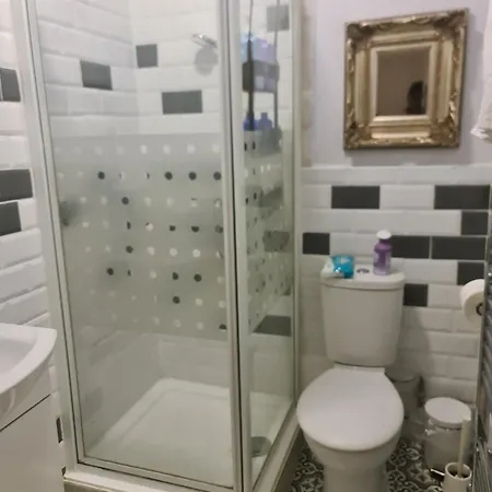 Guest house Cally London