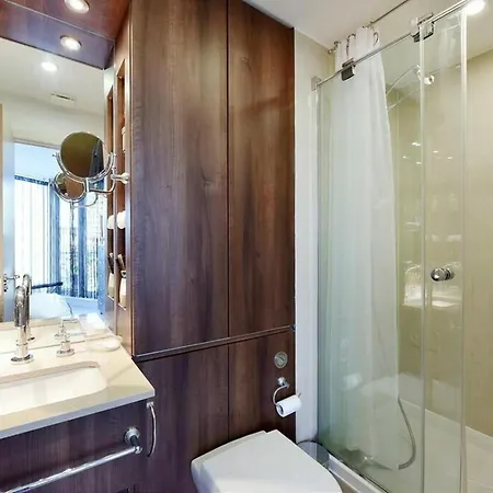 Apartment Luxury In Battersea Reach *
