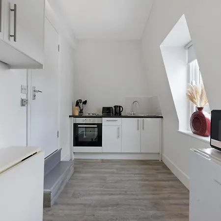 Apartment One Bedroom Flat Opposite Archway Station London