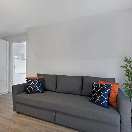 One Bedroom Flat Opposite Archway Station