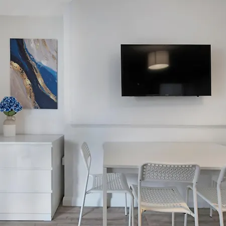 Apartment One Bedroom Flat Opposite Archway Station *