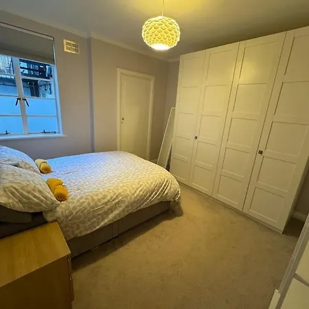 Hyde Park Great 1 Bedroom Flat Apartment London