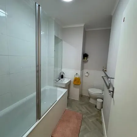 Hyde Park Great 1 Bedroom Flat *