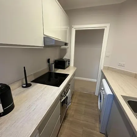 Hyde Park Great 1 Bedroom Flat Apartment *