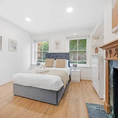 2 Bed Piccadilly 3 *
