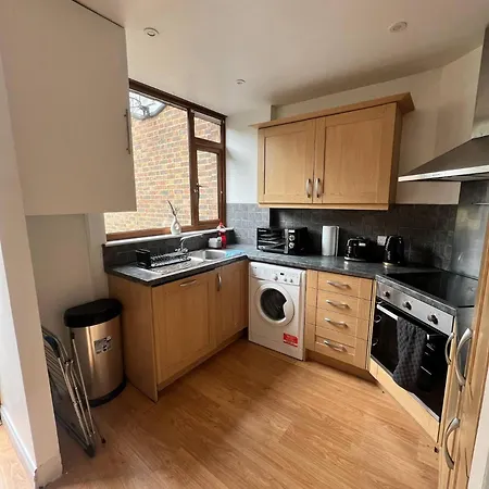 Spacious In Wandsworth לונדון