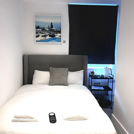 Otel Woodman Pub 3*