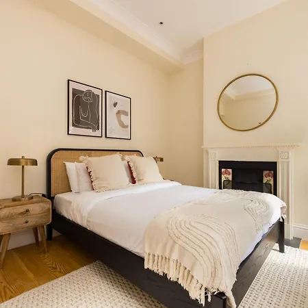 Apartment The Philbeach Gardens Place - Lovely 5bdr Flat With Terrace