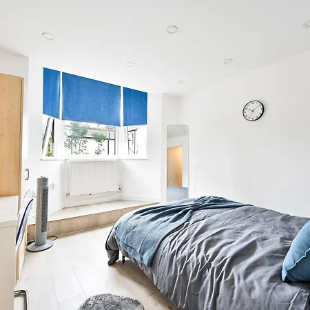 Cosy 1 Bed Near Catford Station - 20 Mins From Central * לונדון