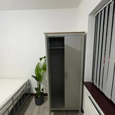 Victoria Mews Hoxton Shoreditch * London