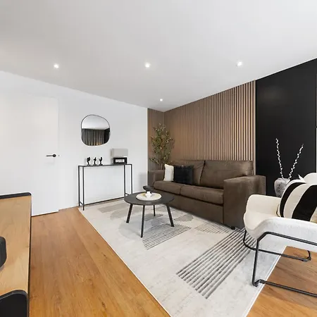 Luxurious 2br Flat, Free Parking, North London Finchley
