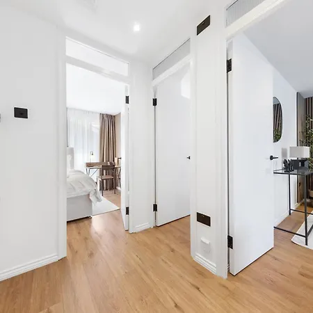 Luxurious 2br Flat, Free Parking, North London